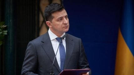 Эксперт: Обвал Рейтинга Зеленского ниже 30%, может сократить срок каденции политика