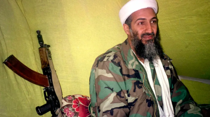 Спецслужби можуть відстежувати терористів роками, як бен Ладена (на фото)