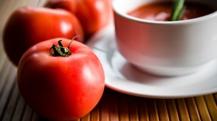 Все буде смачно  03.06.2015: готовим летнюю томатную окрошку