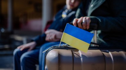 Пришло время: Киев хочет начать возвращение украинцев из ЕС домой