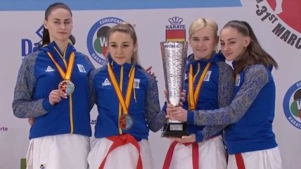 Женская сборная Украины завоевала "золото" на чемпионате Европы по каратэ