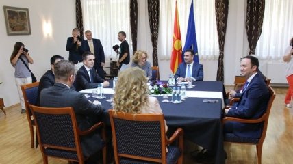 В Македонии проведут референдум об изменении названия страны