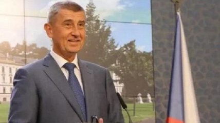 Чехия намерена просить солидарности ЕС в выдворении "российских агентов" 