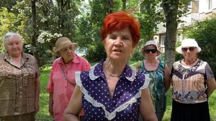 "Иди в свой шоу-бизнес!" Бабушки Путина добрались до Зеленского и насмешили сеть (видео)