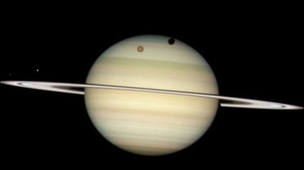 Астрономы допустили существование самособирающихся лун у Сатурна