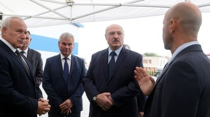 Лукашенко: За свое мнение в Беларуси не начнут "ломать людей".