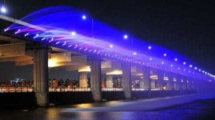 Мост-фонтан Банпо - главный мост в Сеуле (Фото, Видео)