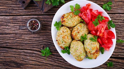 Вкусные и сочные котлеты