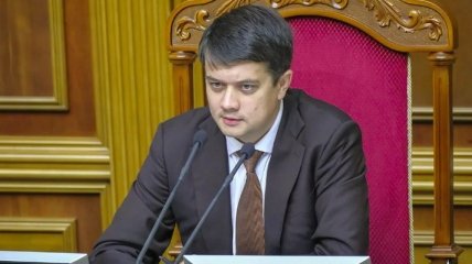 Разумков: санкции должны применяться только в отношении граждан другого государства