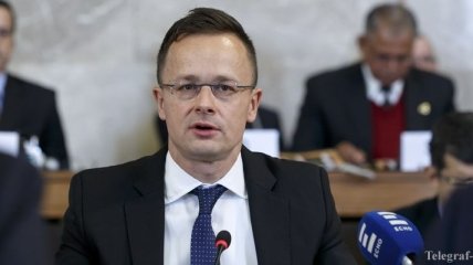 Сийярто отметил "благоприятный прогресс" в отношениях с Украиной