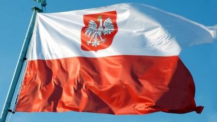 В Польше падает доверие к политикам