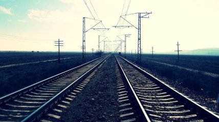 В Кировоградской области маршрутку сбил поезд