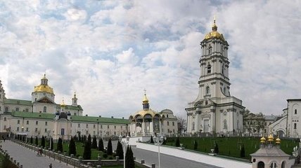 Почаевскую Свято-Успенскую Лавру могут вернуть религиозной общине
