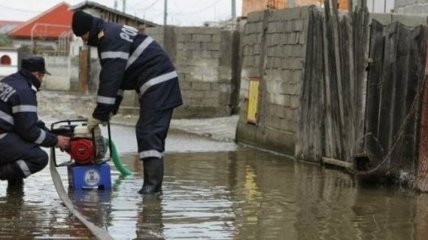 Ливни в Румынии: реки вышли из берегов, затоплены десятки сел