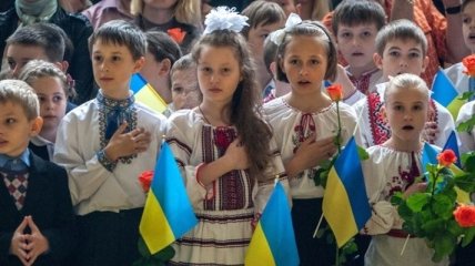 Стало известно, как будут путешествовать дети Донбасса