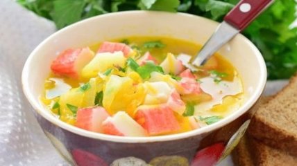 Рецепт дня: суп с крабовыми палочками