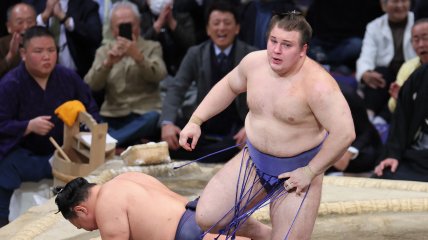 Аонишики Арата