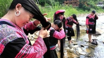 Девушки из Китая, которые никогда не стригутся (Фото)