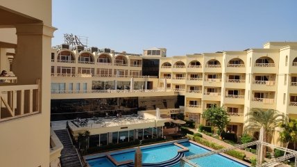 AMC Royal Hotel в Хургаде