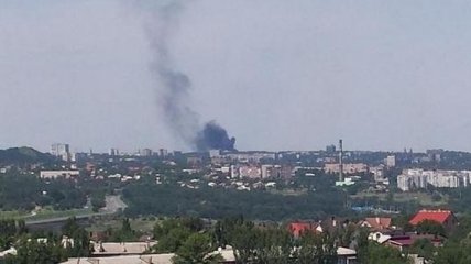 Очевидцы: После попадания снаряда горит донецкий завод "Точмаш"