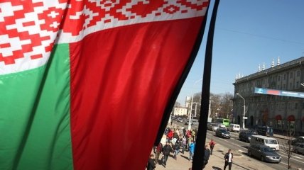 Белорусы выбирают между Европой и Россией (опрос)