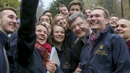 Порошенко принял участие в открытии Украинской Академии лидерства