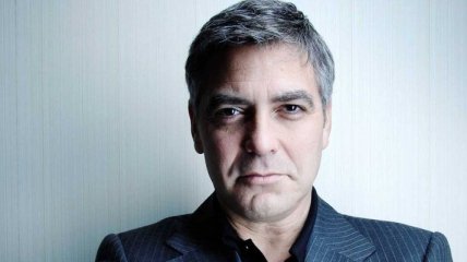 Джордж Клуни и его супруга - эталон для пластических хирургов