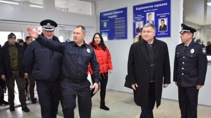 Полиция Луганской области получила новое здание и техническое оборудование