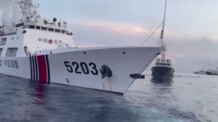 Китайская береговая охрана часто вступает в конфликты с филиппинцами