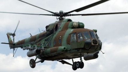 Над Краматорском обстреляли военный вертолет Ми-8