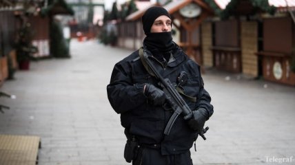 Теракт в Берлине: полиция проводит обыски, где проживал подозреваемый