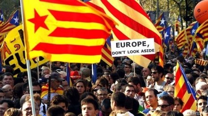 В Барселоне более миллиона человек приняли участие в манифестации 