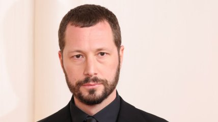 Мстислав Чернов выбрал необычный костюм на "Оскар"