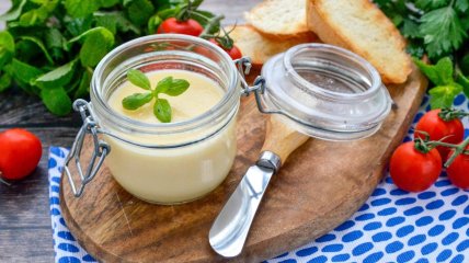 Нежный, тягучий, самый вкусный сыр