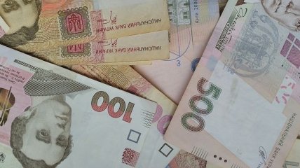 Госстат: в Украине реальная зарплата выросла на 9,3%