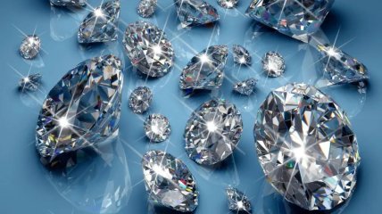 Ввоз российских алмазов в США теперь запрещен