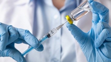 Ряд країн ЄС отримають 300 млн доз вакцини від COVID-19 після її схвалення