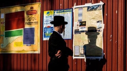 В Одессе открыли дело по антисемитским надписям на зданиях культуры