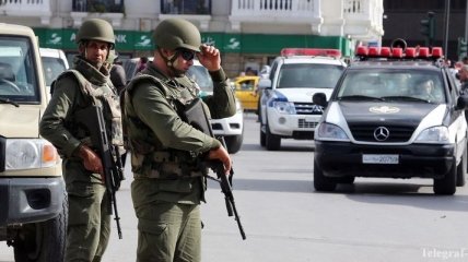 В Тунисе уничтожили лидера боевиков, которые напали на музей