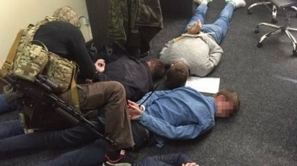 В Киеве СБУ задержала псевдоколлекторов
