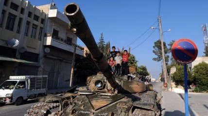 Правительственные войска возобновили обстрел Алеппо