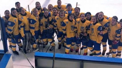 Хоккей. Женская сборная Украины победила Болгарию во втором матче отбора на ЧМ