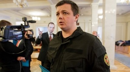 Семенченко: "Самопомич" решила голосовать против изменений в Конституцию