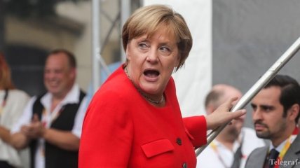 Меркель: размещение миротворцев на Донбассе не означает снятие санкций с РФ