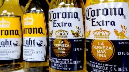 Акции производителя пива "Corona" обрушились из-за коронавируса