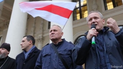 Оппозиционный политик Статкевич собрался провести в Минске марш