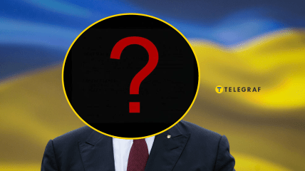 Его отец работал руководителем сельхозтехники, мать – главным бухгалтером