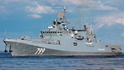 Флагман Чорноморського флоту Росії "Адмірал Макаров"