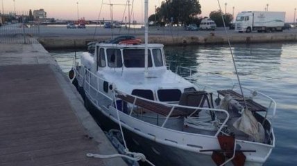В Средиземном море задержали украинскую яхту с мигрантами