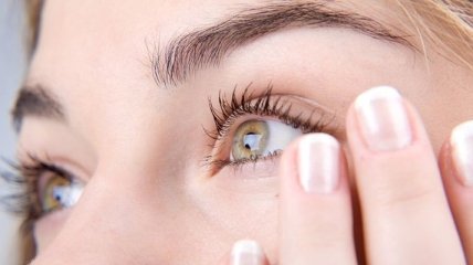 Витаминное масло для кожи вокруг глаз